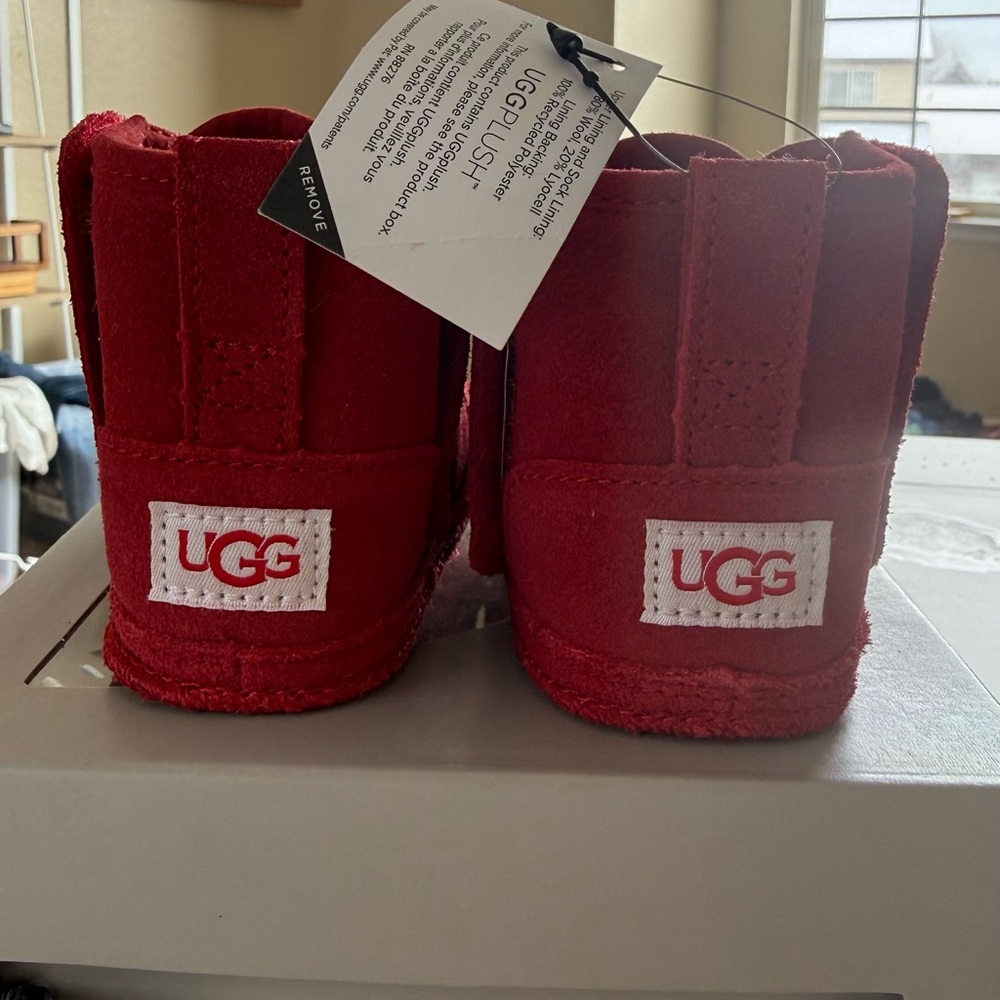 UGG Bold Red Suede toddler Boots
